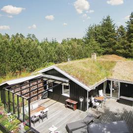 Holiday Home Blokhus With Sauna 156, hotell Blokhusis