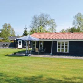 Holiday Home Bøtø Ringvej، فندق في Marielyst