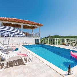 Four-Bedroom Holiday Home In Babino Polje, hotel in Babino Polje