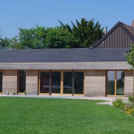 Eco-gîte Au Natur'Ailes des Collines, hotel in Doornik