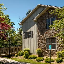 Massanutten's Woodstone Meadows by TripForth, Hotel in McGaheysville
