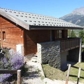 Chalet in La Norma near Ski Lift, отель в городе Villarodin-Bourget