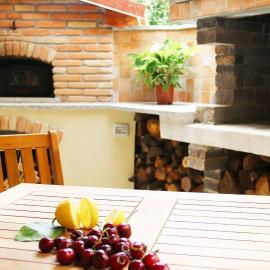 Casa vacanze il Giardino - Appartamento Ciliegio, Hotel in Aritzo