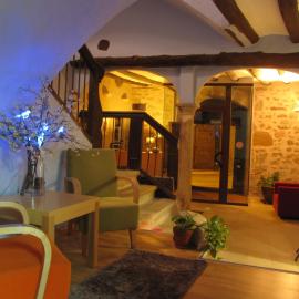 Hotel Portal Del Matarraña, ξενοδοχείο σε Valjunquera