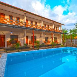 Jeri Home Stay, מלון בקוטה לומבוק