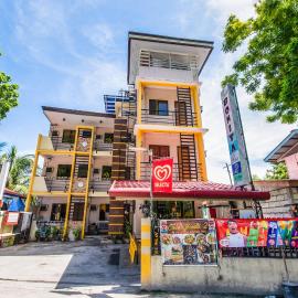 Casa Bonita Inn Oslob, hotel u gradu 'Oslob'