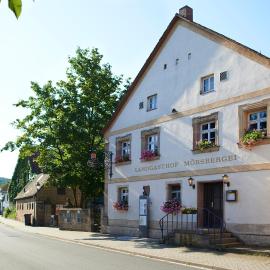 Bubenreuth에 위치한 호텔 Landgasthof Mörsbergei