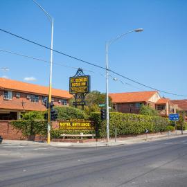 St Georges Motor Inn โรงแรมในเมลเบิร์น