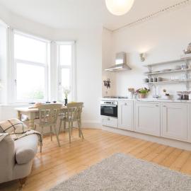 Beach House No1 With Amazing Sea Views And Direct Beach Access