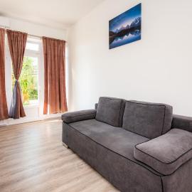 Apartment ANI 1, hotel in Gradac