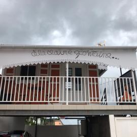 A LA CLAIRE FONTAINE, hotel in Sainte-Suzanne