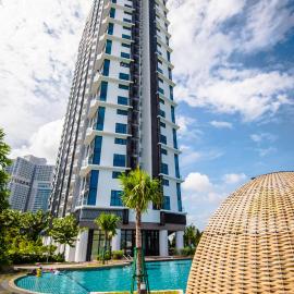 Stay @ Almas Puteri Harbour