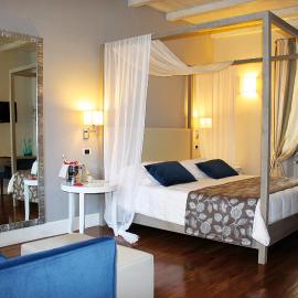 Hotel Charleston, hotel di Spoleto