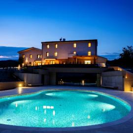 Relais Althea Azienda Agrituristica, hotelli kohteessa Vittorio Veneto