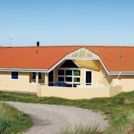 Holiday Home Karen Brands Vej Hvide Sande Iii, hótel í Hvide Sande