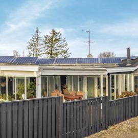 Five-Bedroom Holiday Home In Otterup, hotelli kohteessa Otterup