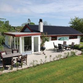 Three-Bedroom Holiday Home Hejls With A Fireplace 03, hotel v mestu Hejls