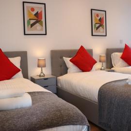 Modern Newgate Apartments - Convenient Location, Close to All Local Amenities, hotel in Stoke on Trent