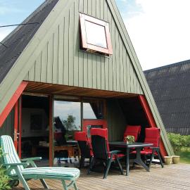 Holiday Home Golfsvinget, hotel in Farsø