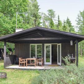 Holiday Home Elenavej Frederiksv, хотел в Frederiksværk