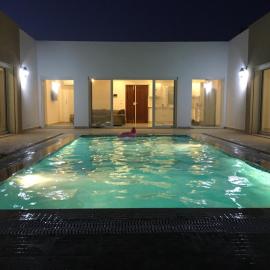 VILLA en U PISCINE SANS AUCUN VIS A VIS, hotel sa Temlale