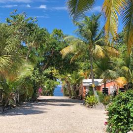 The Pelican Key Largo Cottages, hótel í Key Largo