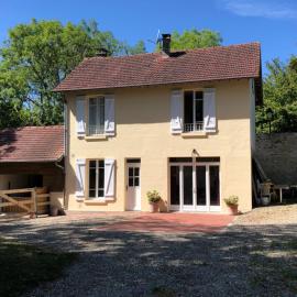 Gite du manoir de l'étang, hotell i Marines