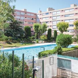 Cozy Apartment In Vallauris With Swimming Pool