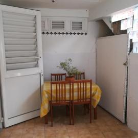Maison Saint AREME