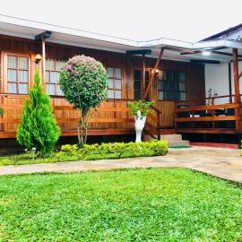 CHALET TARAPOTO, готель у місті Тарапото