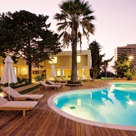 Viesnīca ABAV2 Suites by Rodos Palace Iksijā