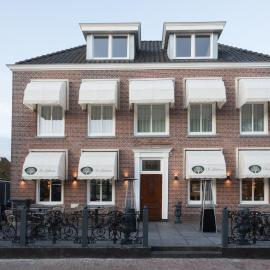 B&B - Brasserie De Lindeboom – hotel w mieście Serooskerke