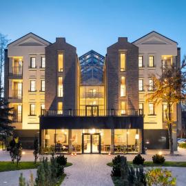 Amsterdam Plaza Hotel & SPA、パランガのホテル
