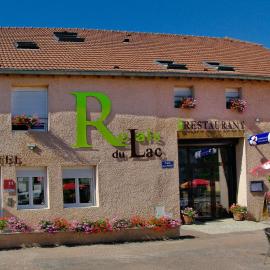 Logis Relais Du Lac, hotel Villegusien-le-Lacban