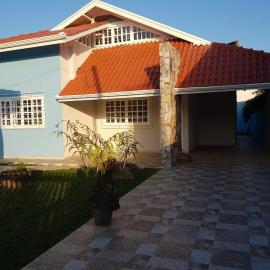 Casa de praia, hotel in Guaratuba