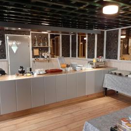 Center Hostel Kaatrahovi, מלון בליאקסה