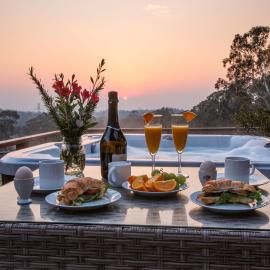Blueberry Hills On Comleroy Farmstay - Self-Contained Cottages, hotel in Kurrajong