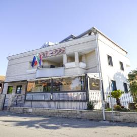 Tivoli Terme में, होटल Hotel Aurora