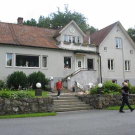 Möllegården Bed & Breakfast, хотел в Tyringe