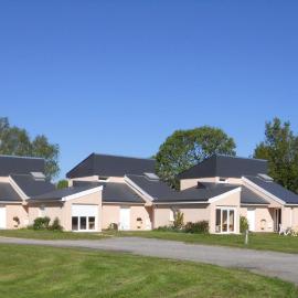 Village d+ Les roches de Scoeux – hotel w mieście Chamberet