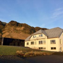 Guesthouse Carina, hotel a Vík