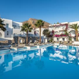 Santorini Kastelli Resort, хотел в Камари