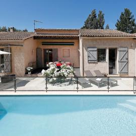 Villavos La Vassal - Maison de vacances avec âme - piscine nature expo plein sud - 6 pers - Cassis, khách sạn ở Cassis