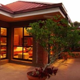 Ku De Ta B&B، فندق في وايت ريفر