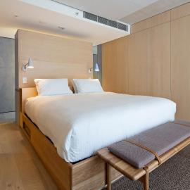 Zara Tower – Luxury Suites and Apartments