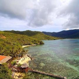 Breve Azurine Lagoon Resort, hotel u gradu Karimunjawa