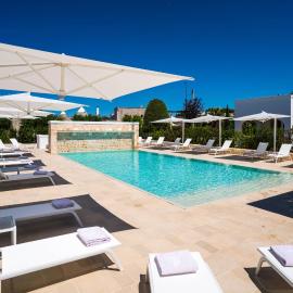Borgo Cozzana – hotel w mieście Monopoli