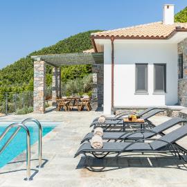 Elios Zen Villas, מלון בנאו קלימה