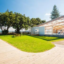 Waikanae Beach TOP 10 Holiday Park, готель у місті Гісборн