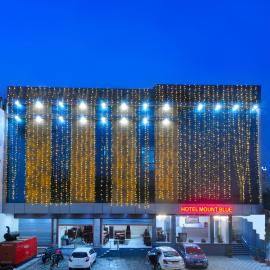 Trimrooms Mount Blue, hotel sa Jaipur